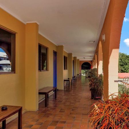 Adobe Motel Cairns Exterior photo